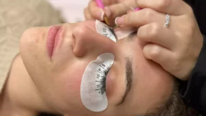 Corso Extension Ciglia Volume Corso Extension Ciglia Volume